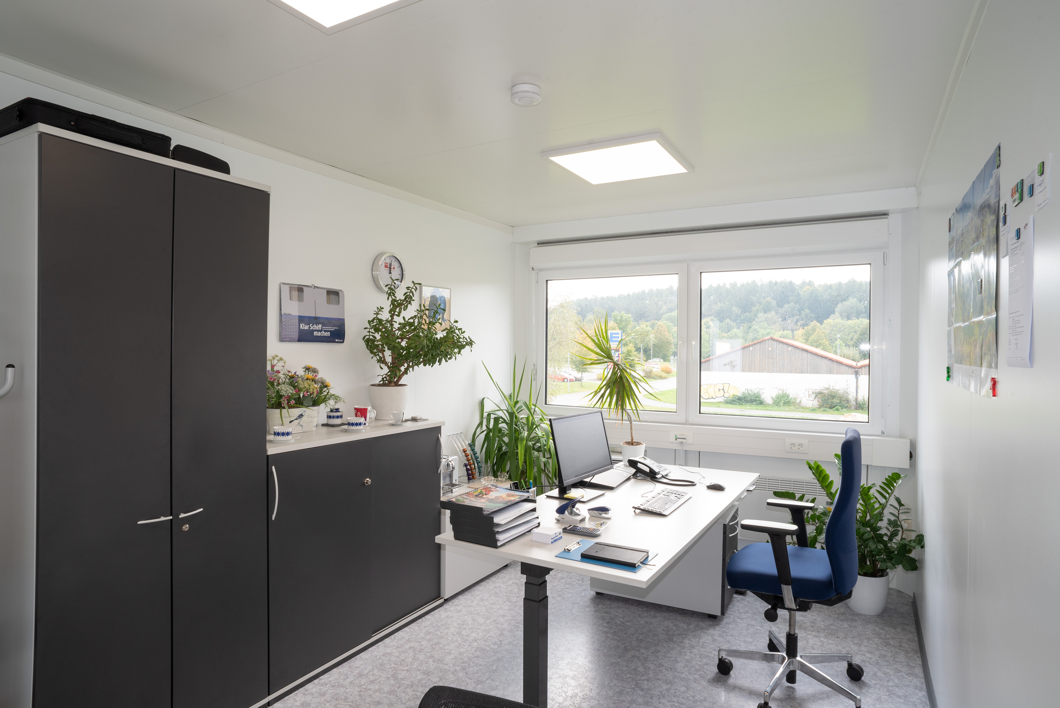 The offices create a bright and pleasant working atmosphere.