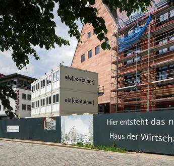 Quickly and easily assembled: ELA supports the IHK’s building modernisation project.